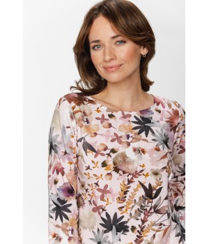 Pijama rosa estampado ajustado, caída del pantalón